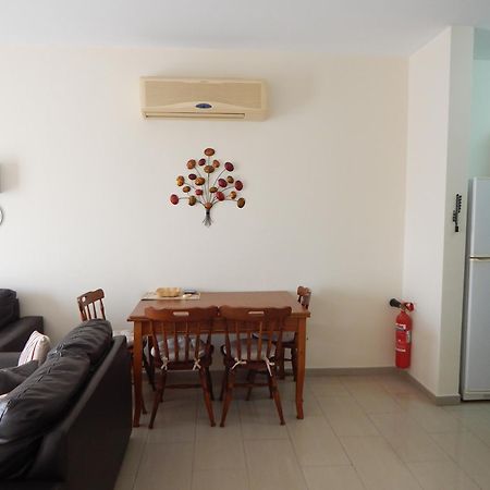 Barlee'S Apartment باراليمني المظهر الخارجي الصورة